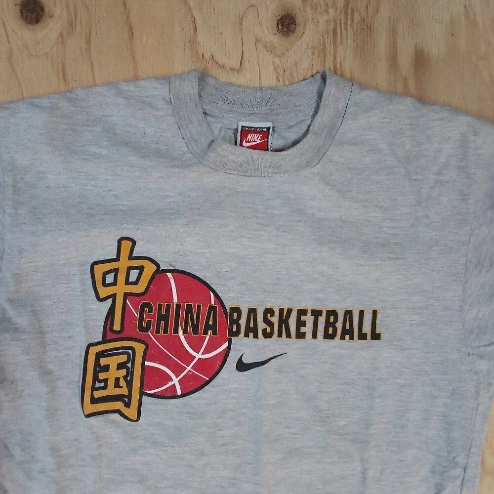 Vintage Nike Team Sports China Basketball T-Shirt